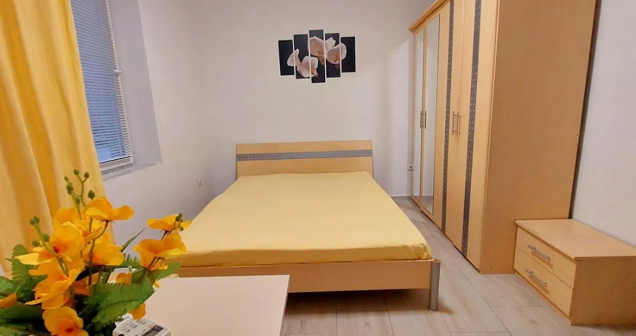 Amore 2- New Apartment In Top Center Varna